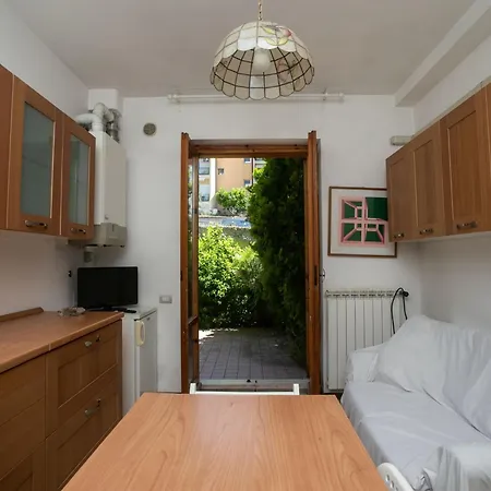N100 - Numana, Trilocale Con Giardino A Due Passi Dal Mare 아파트 *